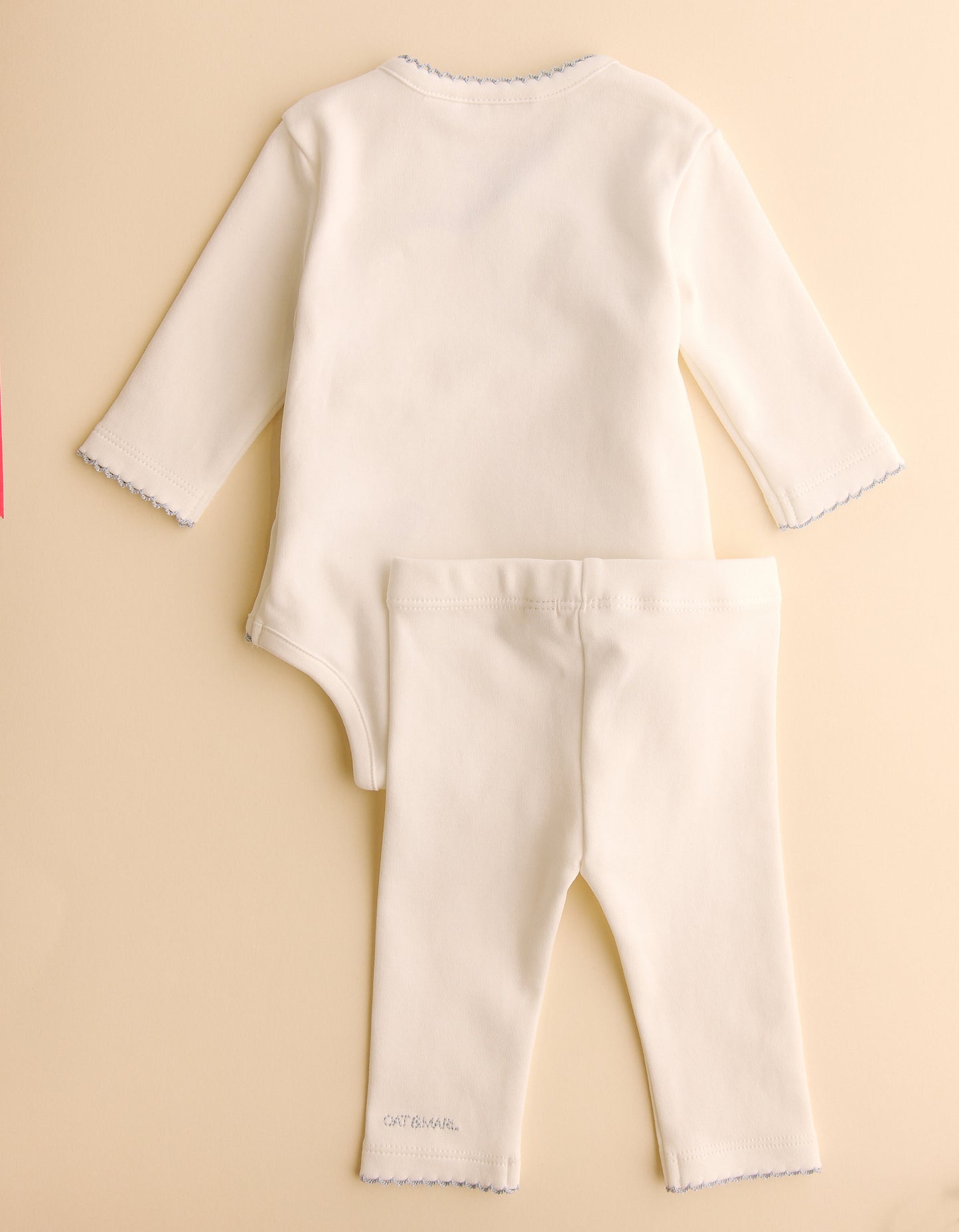 Little Angel Scalloped Bodysuit Set