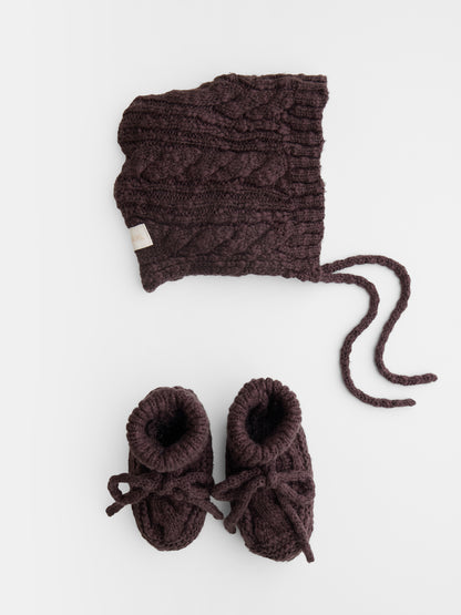 Cable Knit Booties in Chocolate