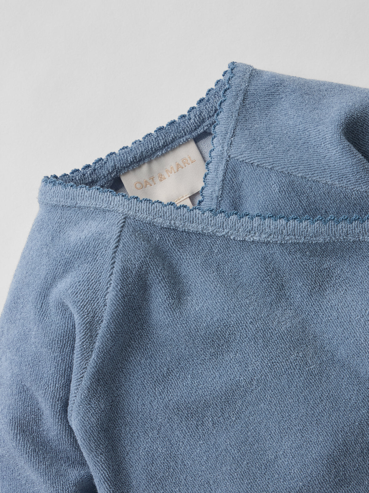 Soft Scalloped Towelling Set in Vintage Blue