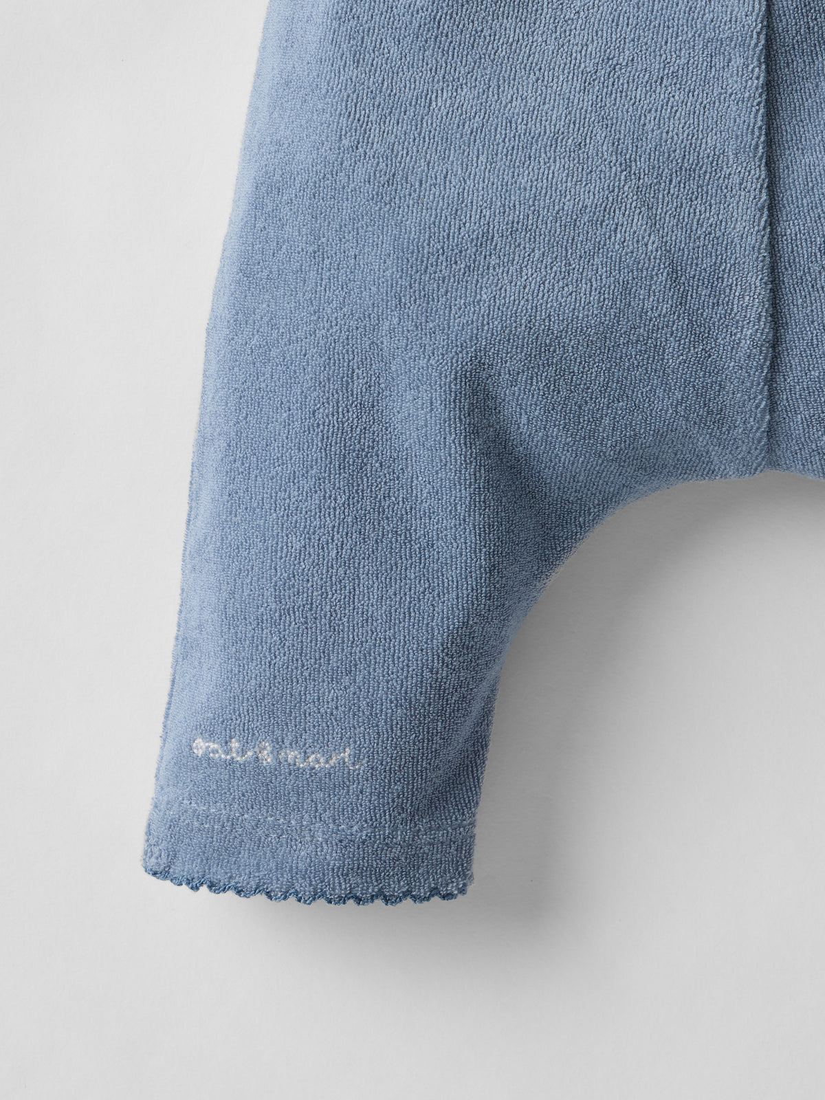 Soft Scalloped Towelling Set in Vintage Blue
