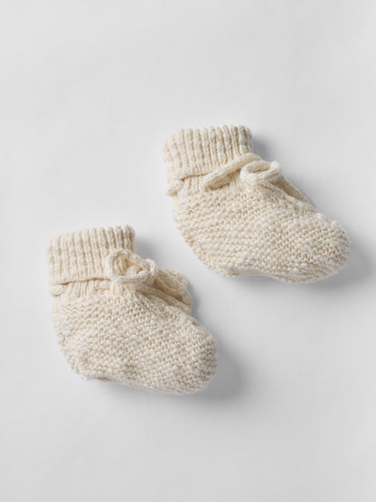 Cable Knit Booties in Ecru
